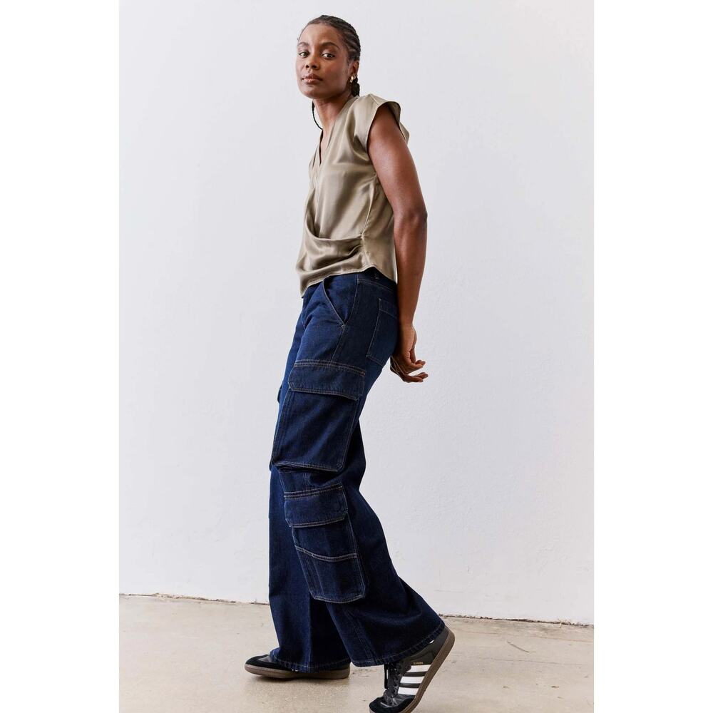 Ruti Off Duty Dark Denim Cargo Jeans - Size 4 - NWT - Picture 5 of 9